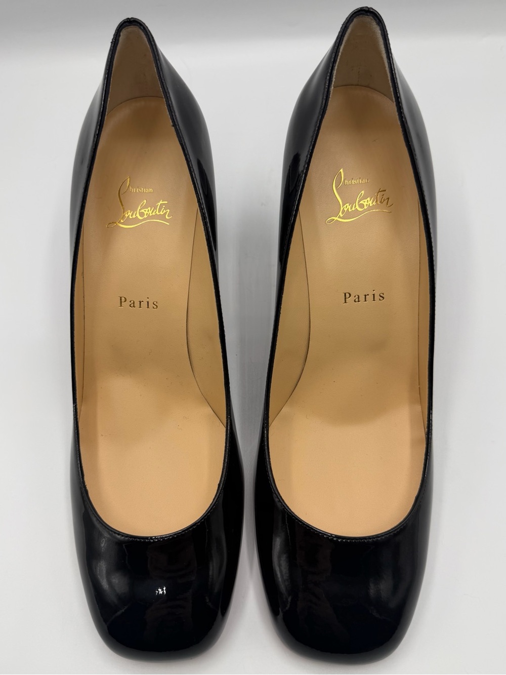 NIB Christian Louboutin Black Patent Leather Cadrilla Block Heel 70 mm Heel Pump